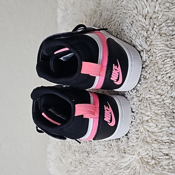 Nike Kids High Top Sneaker - Picture 5 of 12